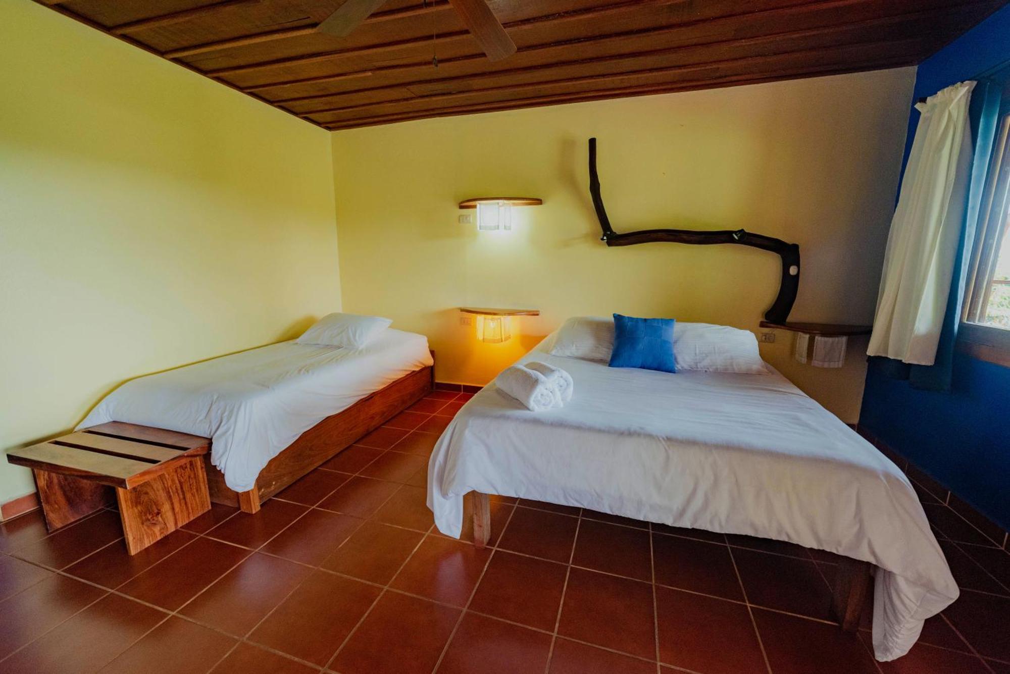 Mystica Hotel Naranjos Agrios Buitenkant foto