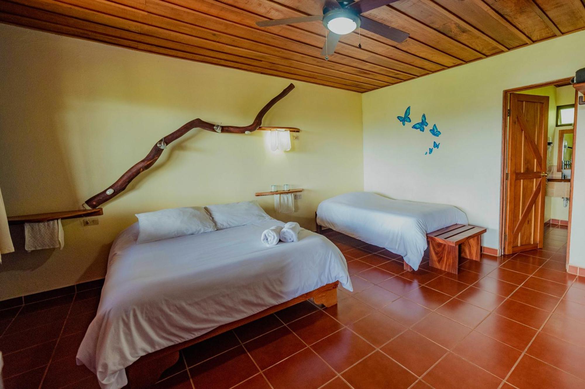 Mystica Hotel Naranjos Agrios Buitenkant foto
